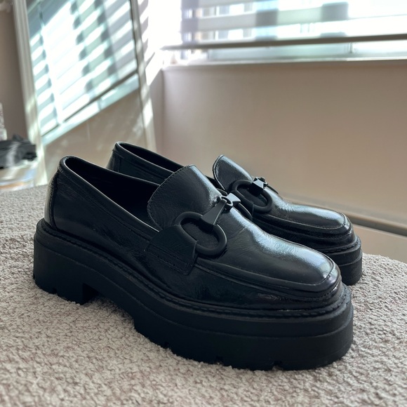 Black Loafers L’intervalle - Picture 3 of 4